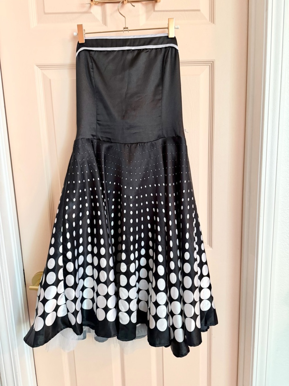Black and white y2k ruby rox strapless dress